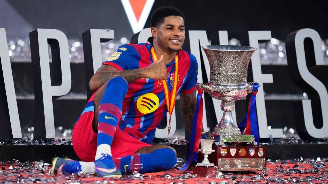 Marcus Rashford celebrates Barcelona’s Supercopa victory and looks ahead to more trophies